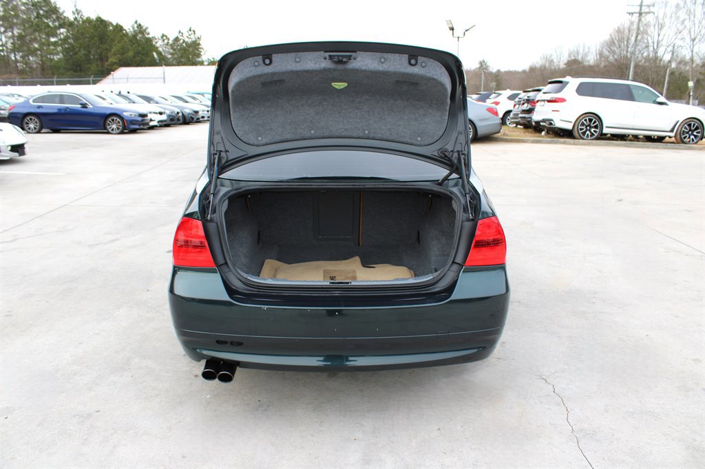 Used 2006 BMW 325xi Sedan image 36