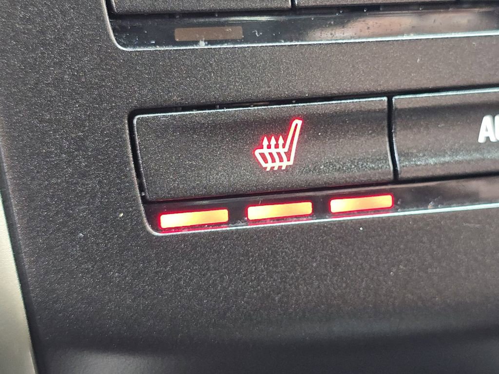 Used 2018 Lincoln MKC Premiere image 3