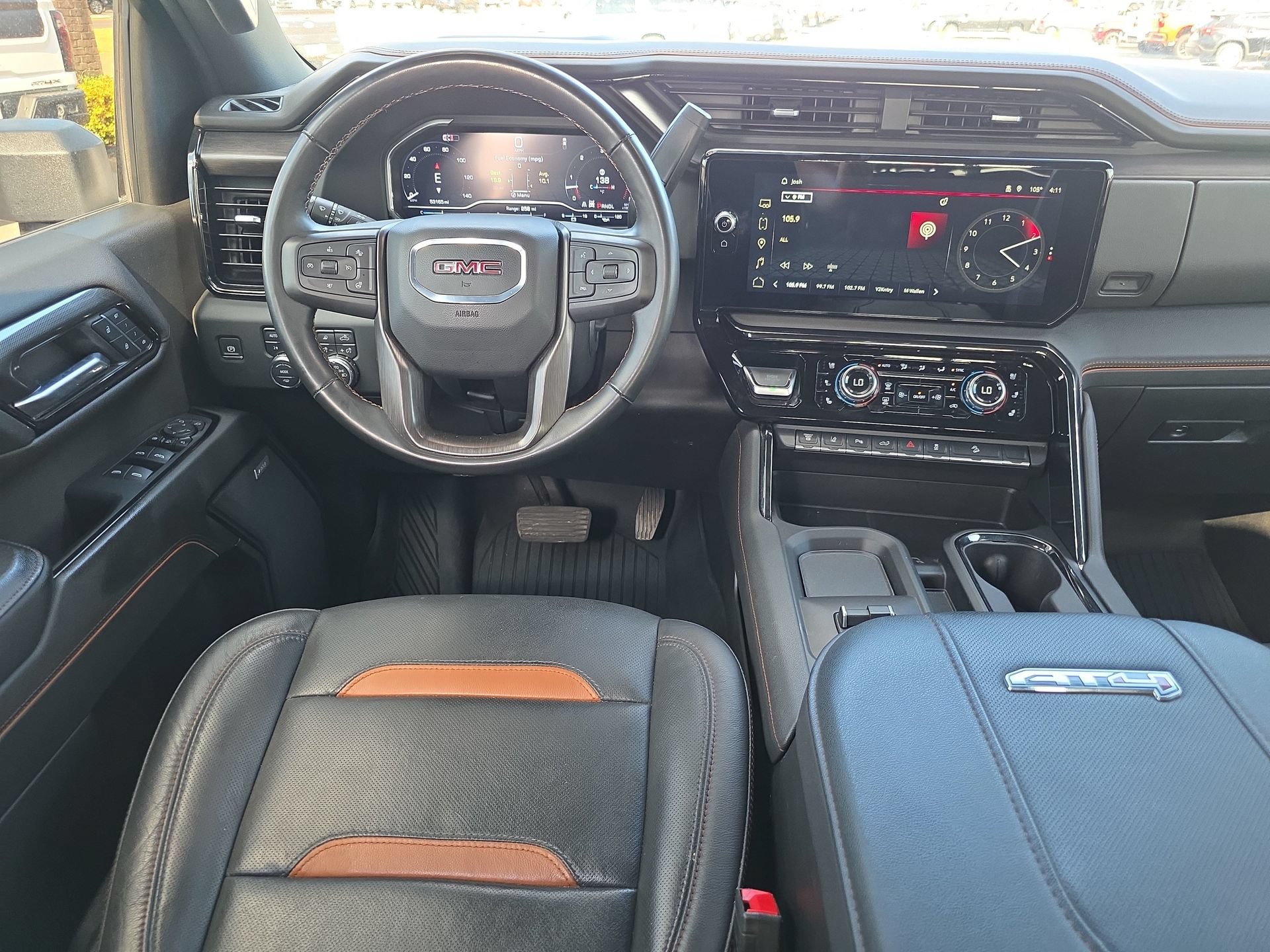Used 2024 GMC Sierra 2500 AT4 w/ AT4 Premium Plus Package AWD/4WD image 13