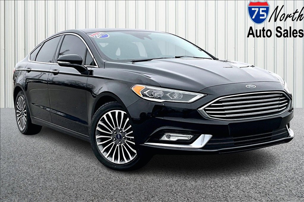 Used 2017 Ford Fusion SE w/ Fusion SE Technology Package