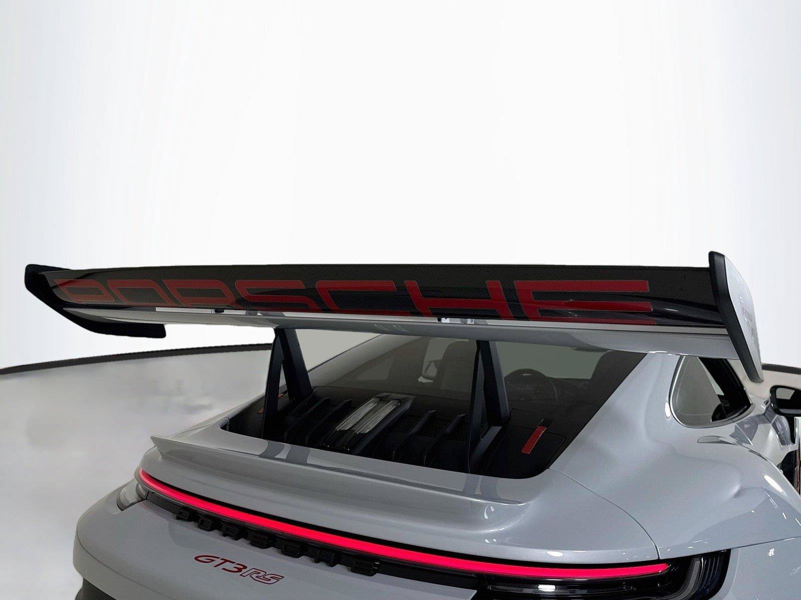 Used 2025 Porsche 911 GT3 RS RWD image 39