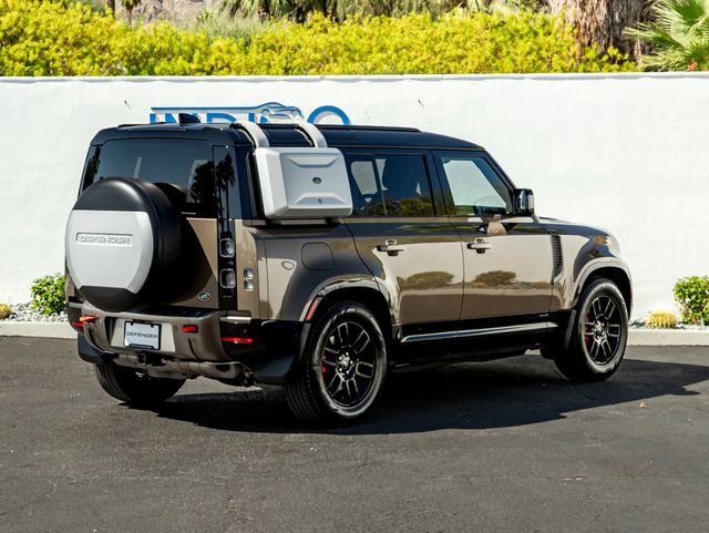 Certified 2022 Land Rover Defender 110 X AWD/4WD image 6