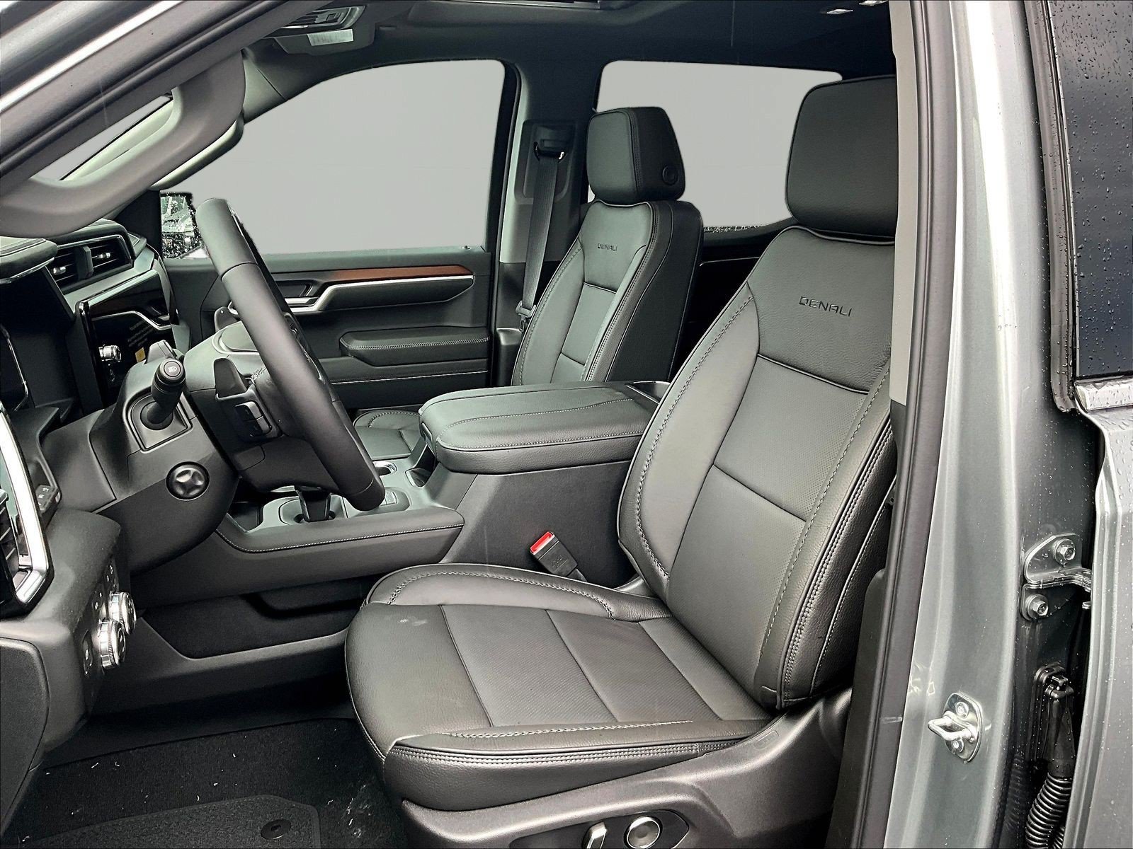 New 2026 GMC Sierra 1500 Denali AWD/4WD image 17