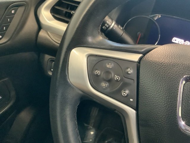 Used 2023 GMC Acadia SLT w/ Technology Package image 32