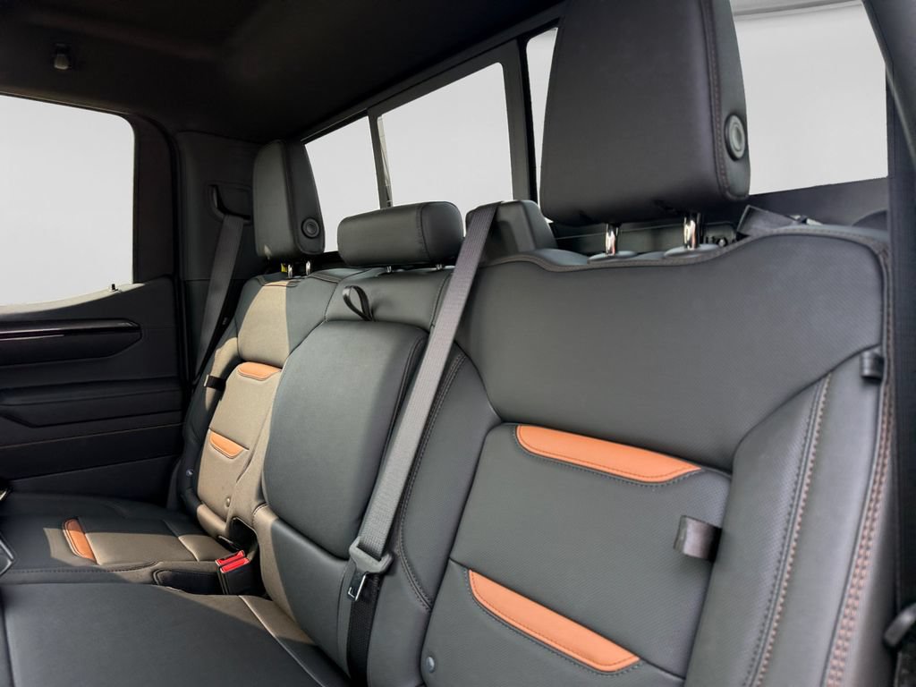 New 2026 GMC Sierra 1500 AT4 w/ AT4 Premium Package AWD/4WD image 31