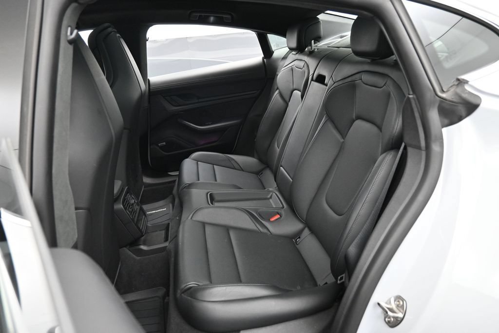 Certified 2024 Porsche Taycan 4S AWD/4WD image 26