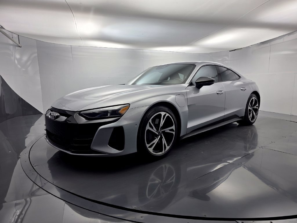 Used 2022 Audi e-tron GT Prestige AWD/4WD image 8
