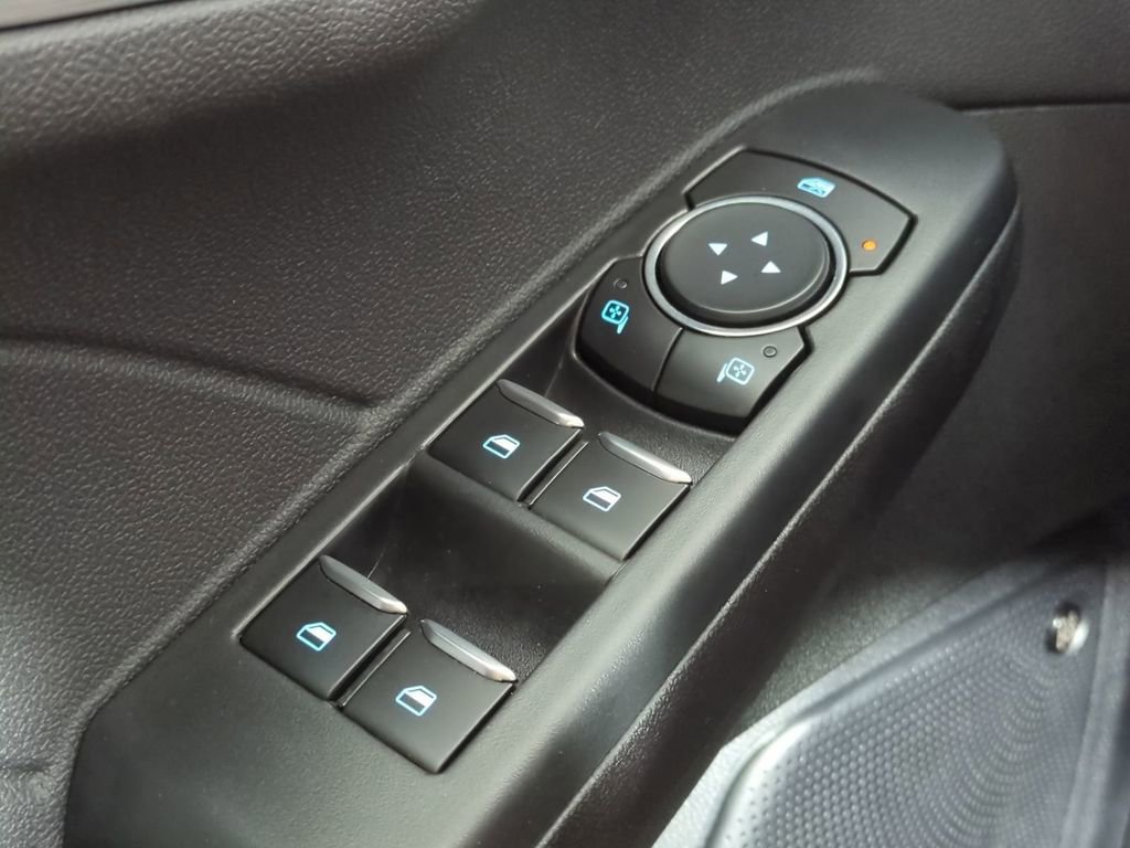 Used 2023 Ford Escape Platinum w/ Premium Technology Package image 30