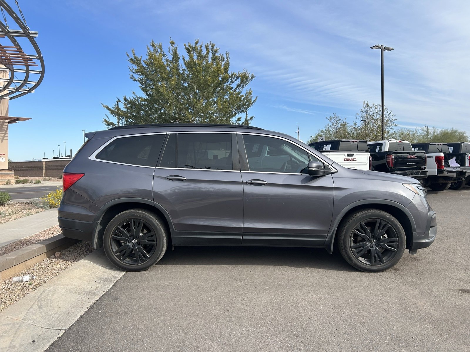 Used 2022 Honda Pilot Special Edition image 2