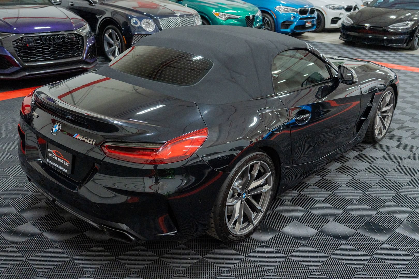 Used 2020 BMW Z4 M40i w/ Executive Package RWD image 44