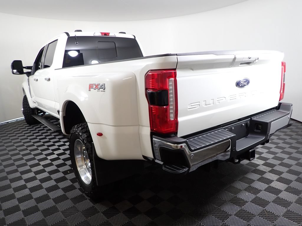 Used 2026 Ford F450 Lariat w/ Lariat Ultimate Package AWD/4WD image 15