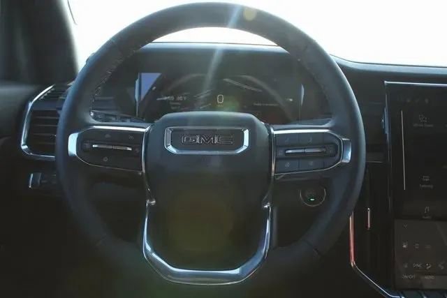 New 2025 GMC Acadia Elevation w/ LPO, Floor Liner Package image 23