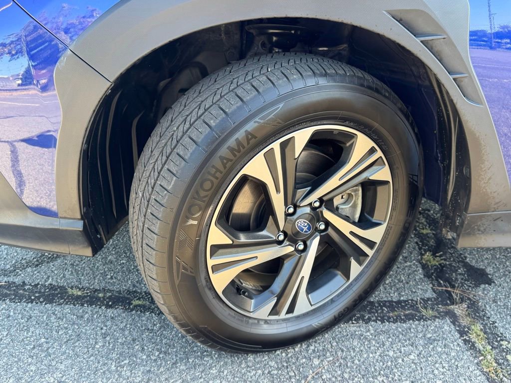 Used 2024 Subaru Crosstrek 2.0i Premium image 32