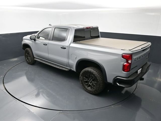 Used 2025 Chevrolet Silverado 1500 ZR2 w/ Dark Appearance Package image 21