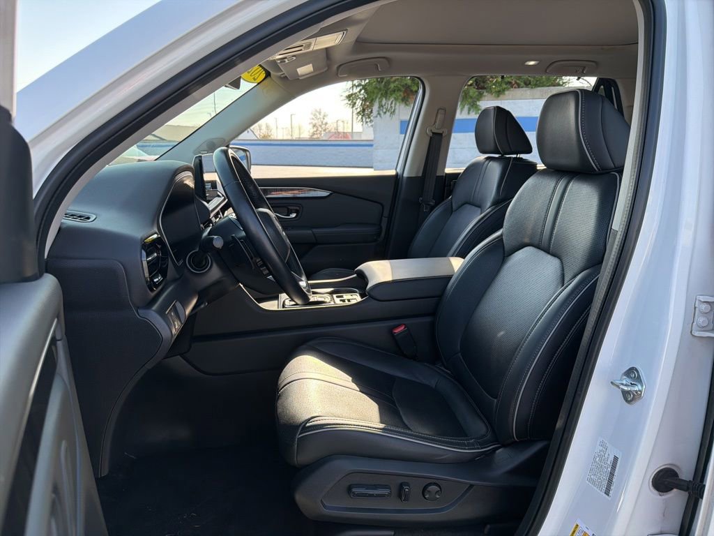 Certified 2023 Honda Pilot Elite image 18