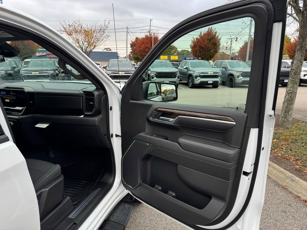 Used 2022 GMC Sierra 1500 Elevation image 23