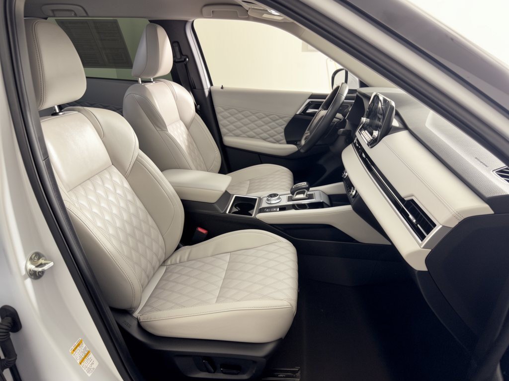 Used 2022 Mitsubishi Outlander SEL AWD/4WD image 30