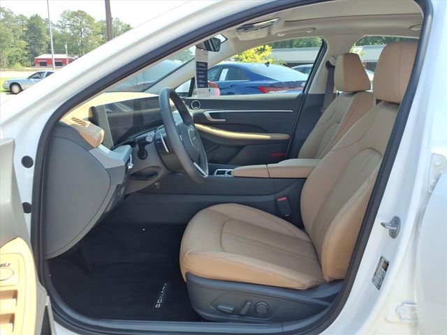 Used 2025 Hyundai Sonata Limited image 16
