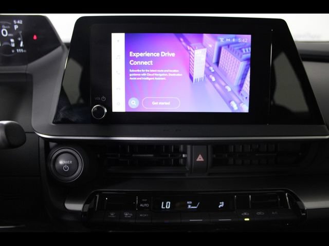 Used 2025 Toyota Prius LE FWD image 25