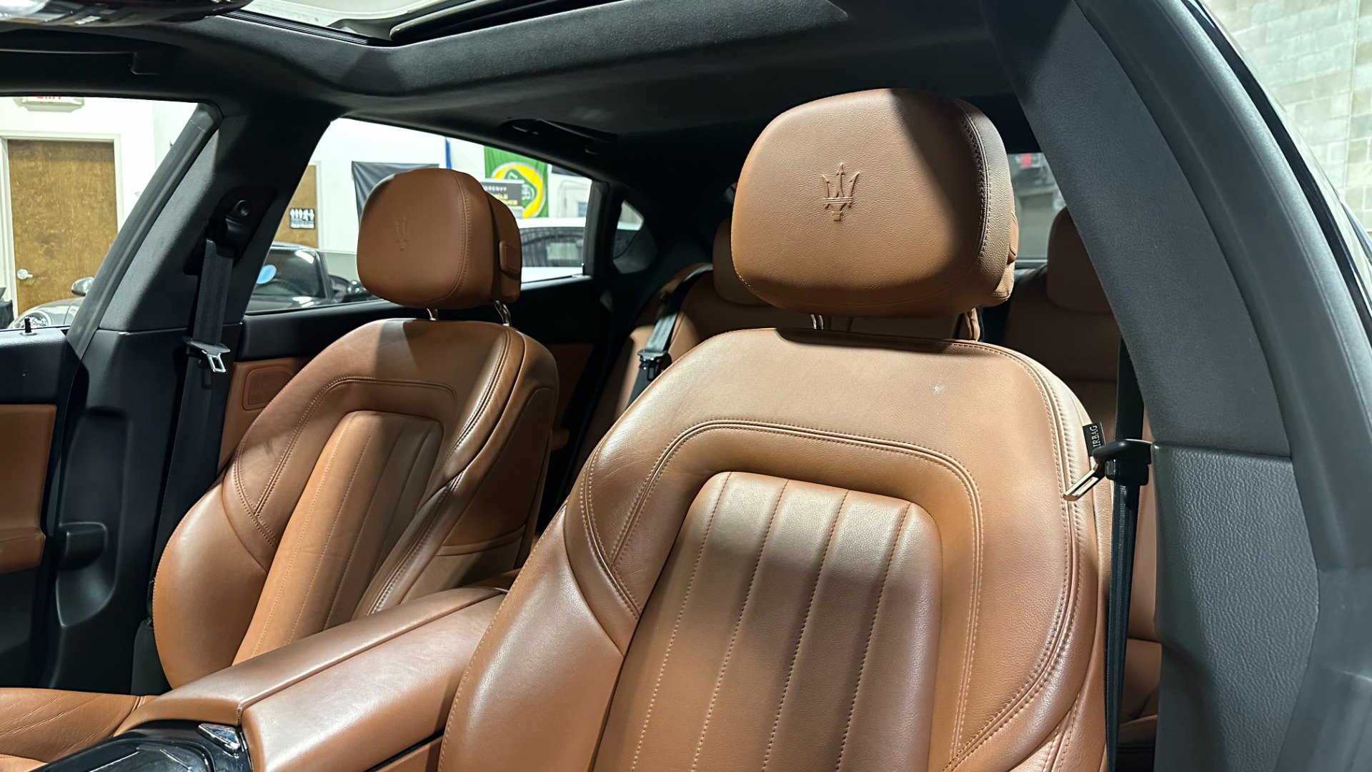 Used 2022 Maserati Quattroporte Modena Q4 image 23