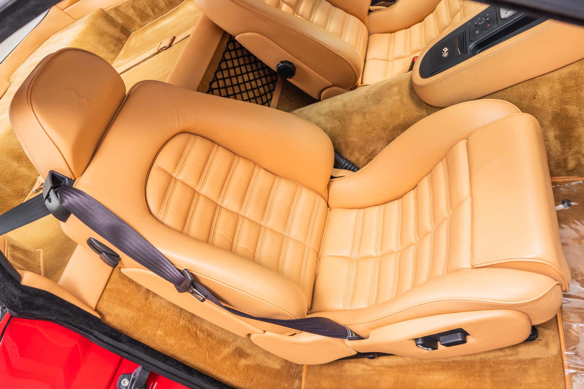 Used 2001 Ferrari 550 Maranello Coupe RWD image 24