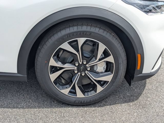 New 2026 Ford Mustang Mach-E Select w/ Comfort Package Lite RWD image 29