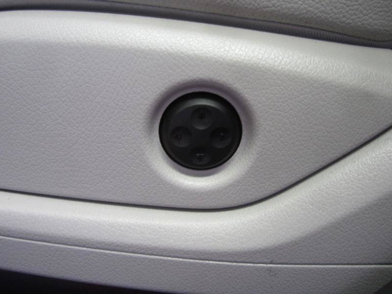 Used 2014 Mercedes-Benz ML 350 4MATIC image 31