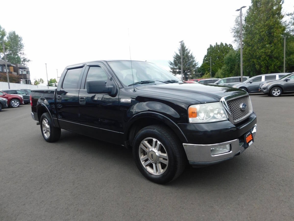 Used 2005 Ford F150 Lariat RWD image 1