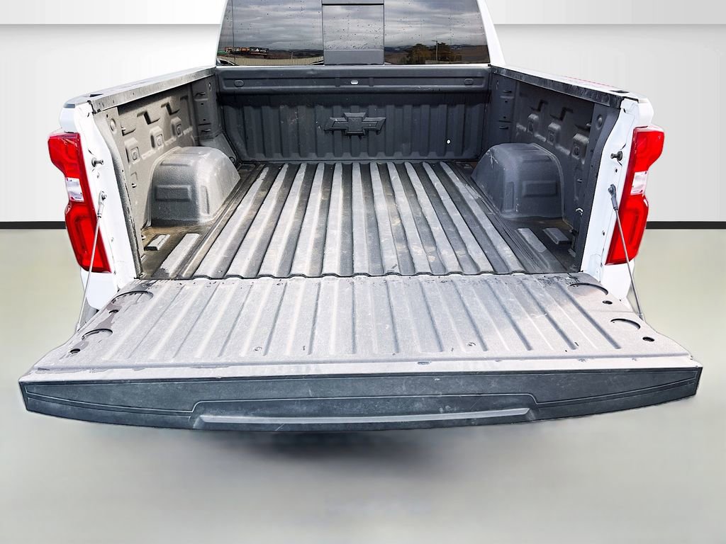 Used 2025 Chevrolet Silverado 1500 LTZ w/ Technology Package image 29