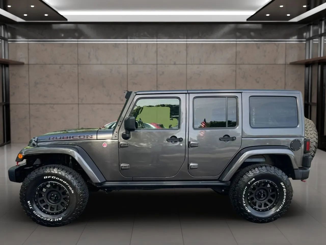 Used 2016 Jeep Wrangler Unlimited Rubicon image 3