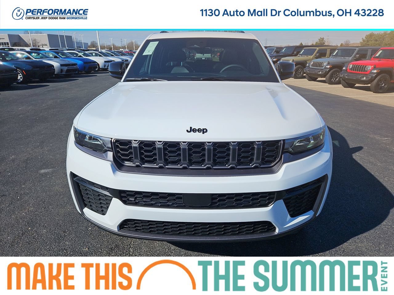 New 2026 Jeep Grand Cherokee Altitude AWD/4WD image 2