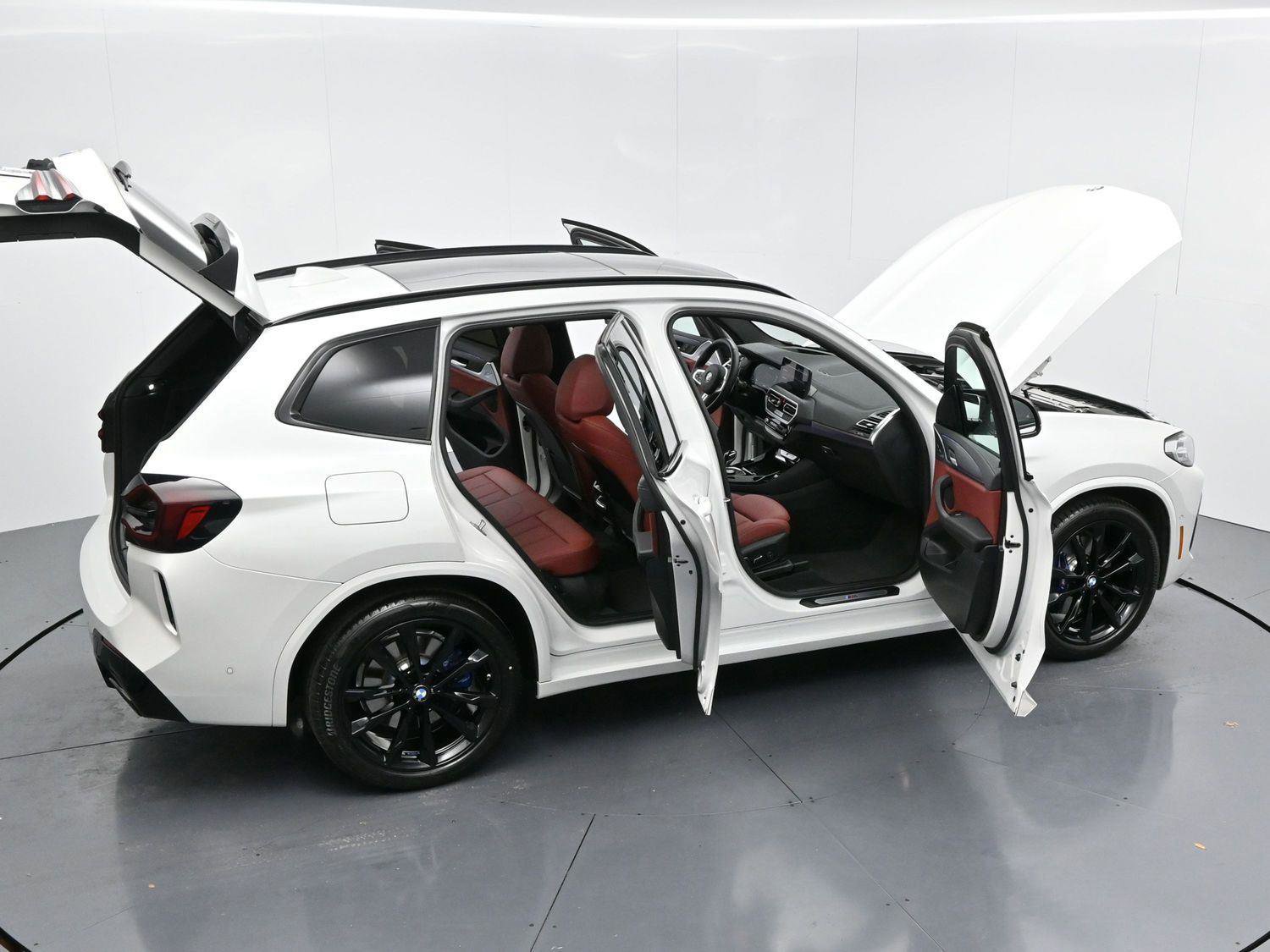 Used 2024 BMW X3 M40i w/ Premium Package image 45