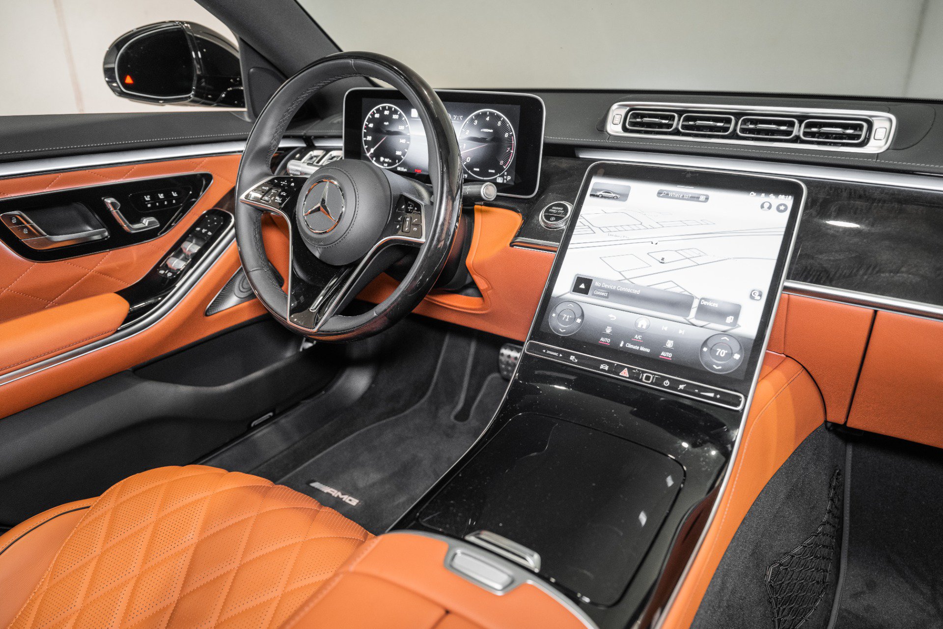 Used 2025 Mercedes-Benz S 580 4MATIC Sedan image 30