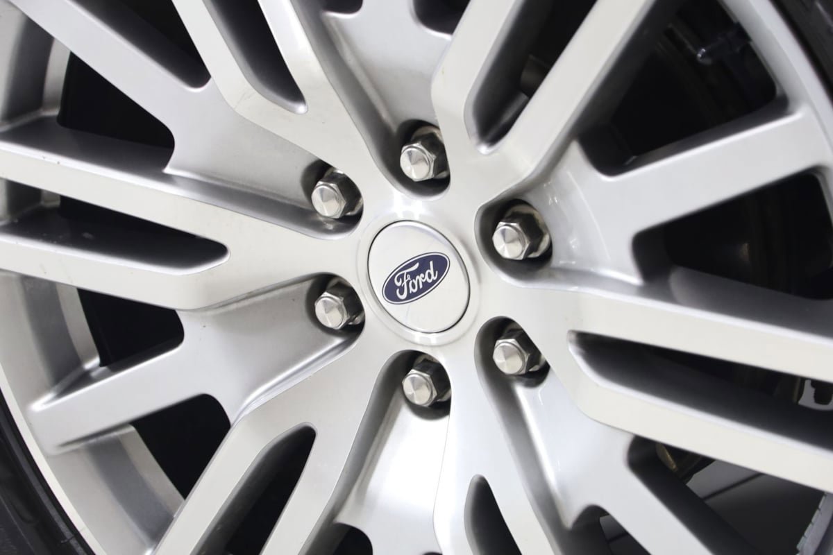 Used 2023 Ford Expedition Platinum AWD/4WD image 16