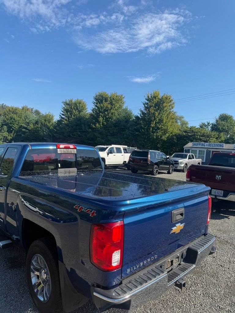 Used 2017 Chevrolet Silverado 1500 LTZ AWD/4WD image 7