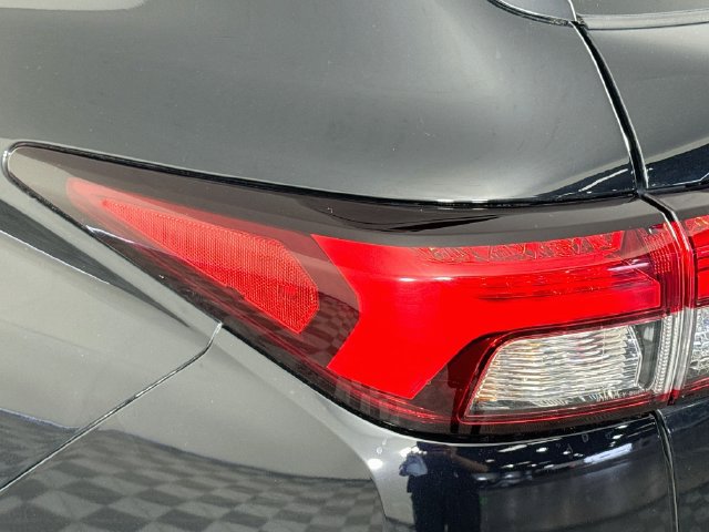 Used 2023 Mitsubishi Outlander SE FWD image 33