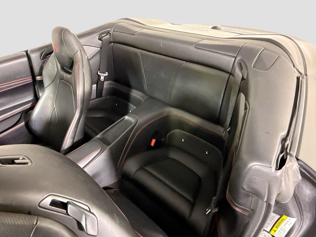 Used 2019 Ferrari Portofino RWD image 18