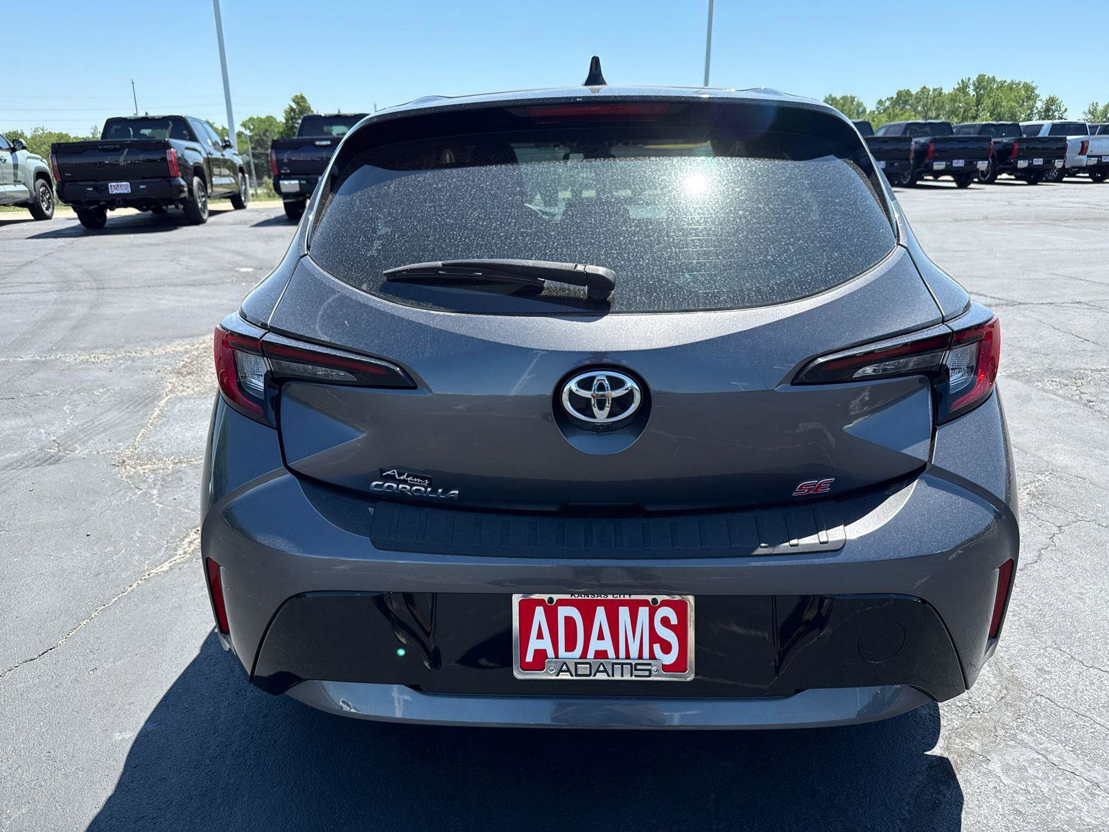 Used 2023 Toyota Corolla SE w/ SE Premium Package FWD image 6