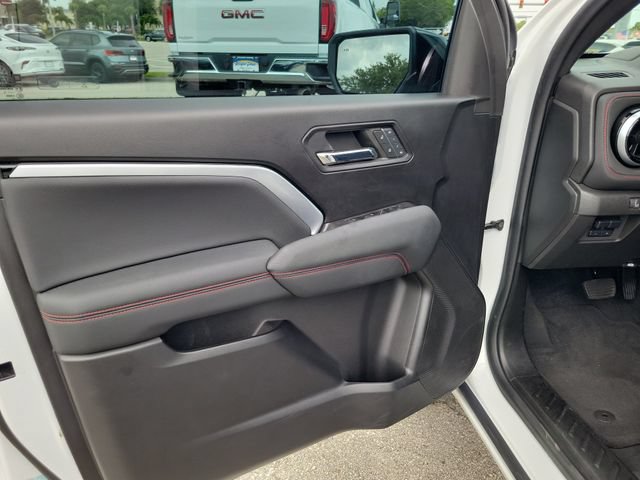 Used 2023 Chevrolet Colorado Z71 w/ Z71 Convenience Package 2 AWD/4WD image 16