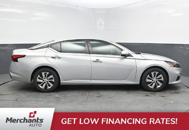 Used 2022 Nissan Altima 2.5 S w/ Driver Assist Package FWD image 9