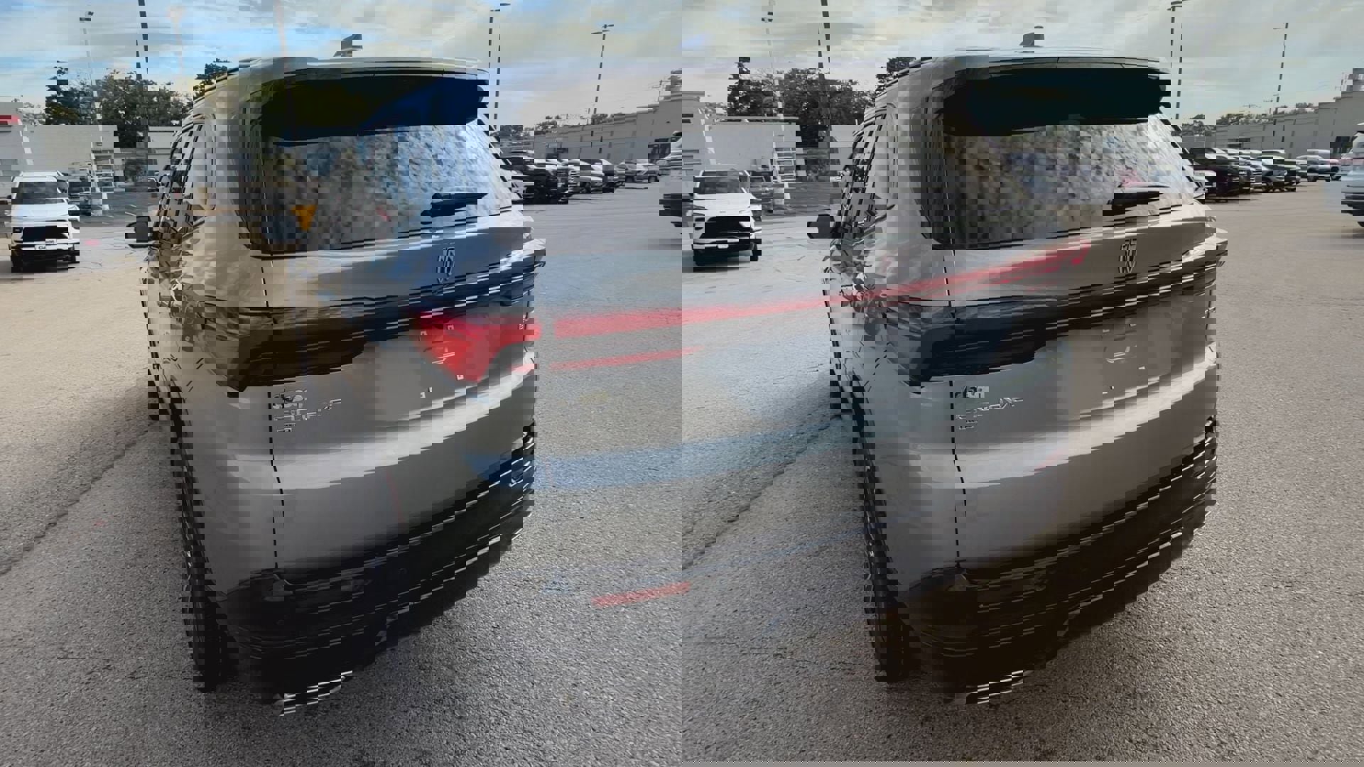 New 2026 Buick Enclave Sport Touring w/ Power Package image 7