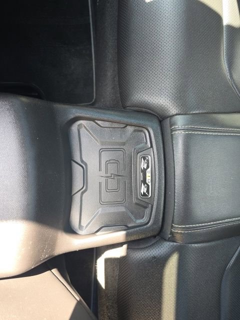 Used 2016 Chevrolet Camaro SS RWD image 24