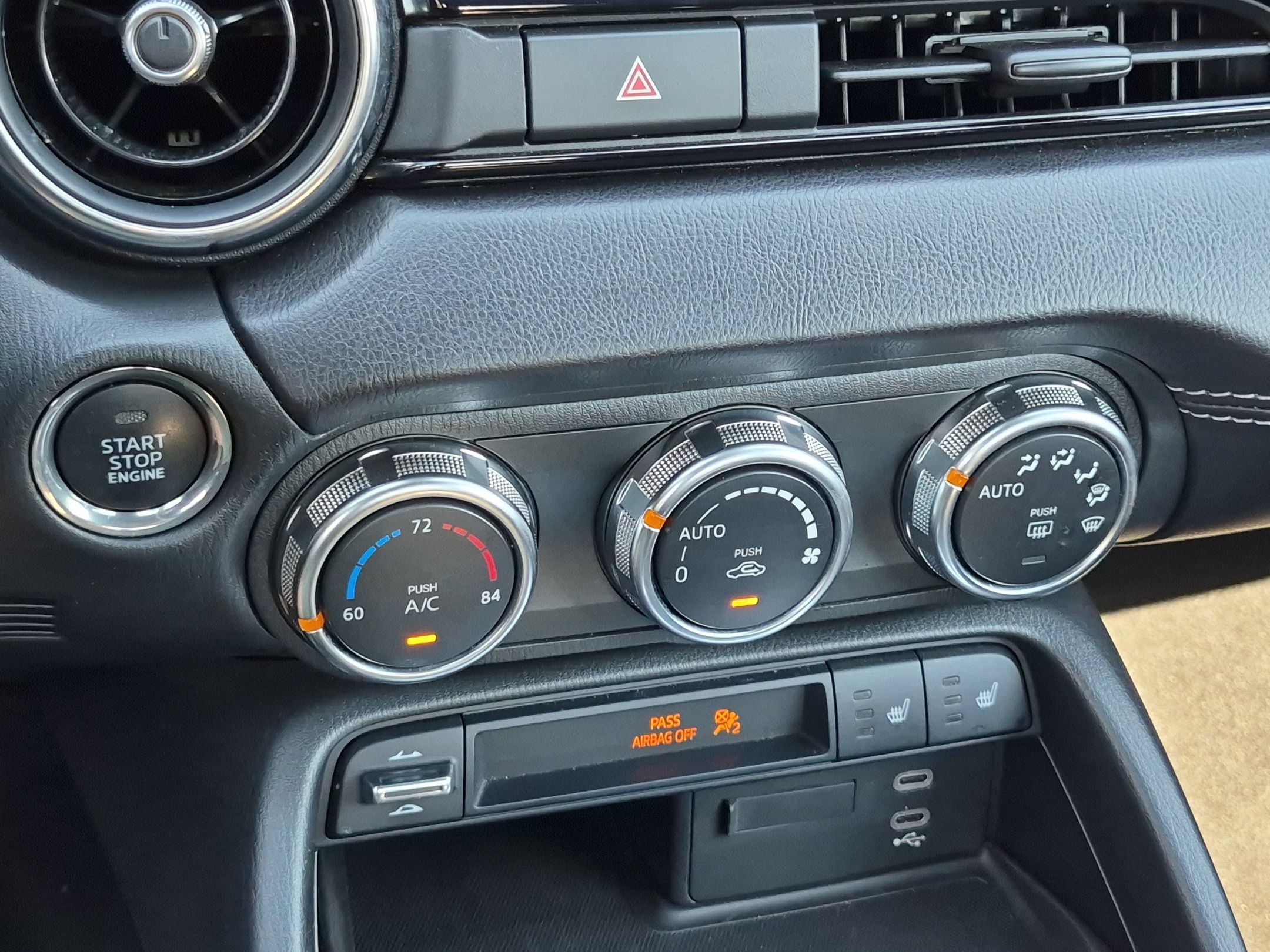 Used 2025 MAZDA MX-5 Miata RF Grand Touring RWD image 16