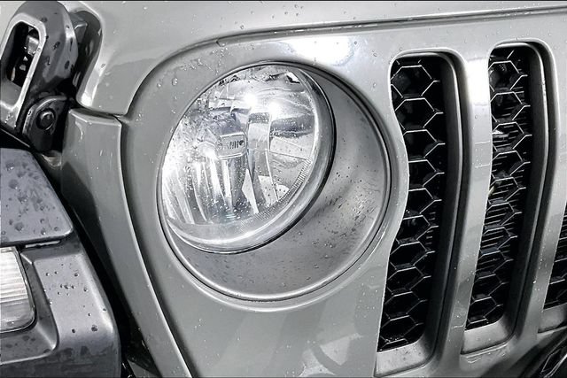 Used 2022 Jeep Gladiator Rubicon AWD/4WD image 29