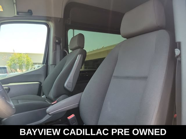 Used 2025 Mercedes-Benz Sprinter 2500 image 26