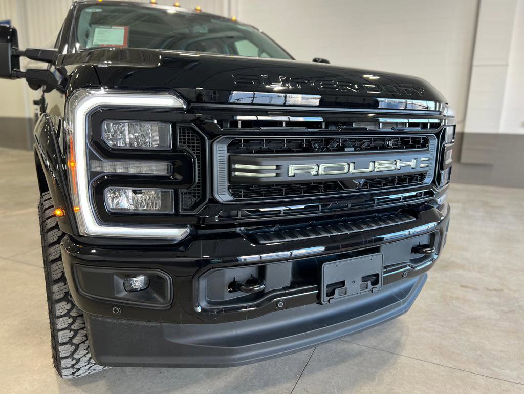 New 2026 Ford F350 Lariat w/ Black Appearance Package image 11