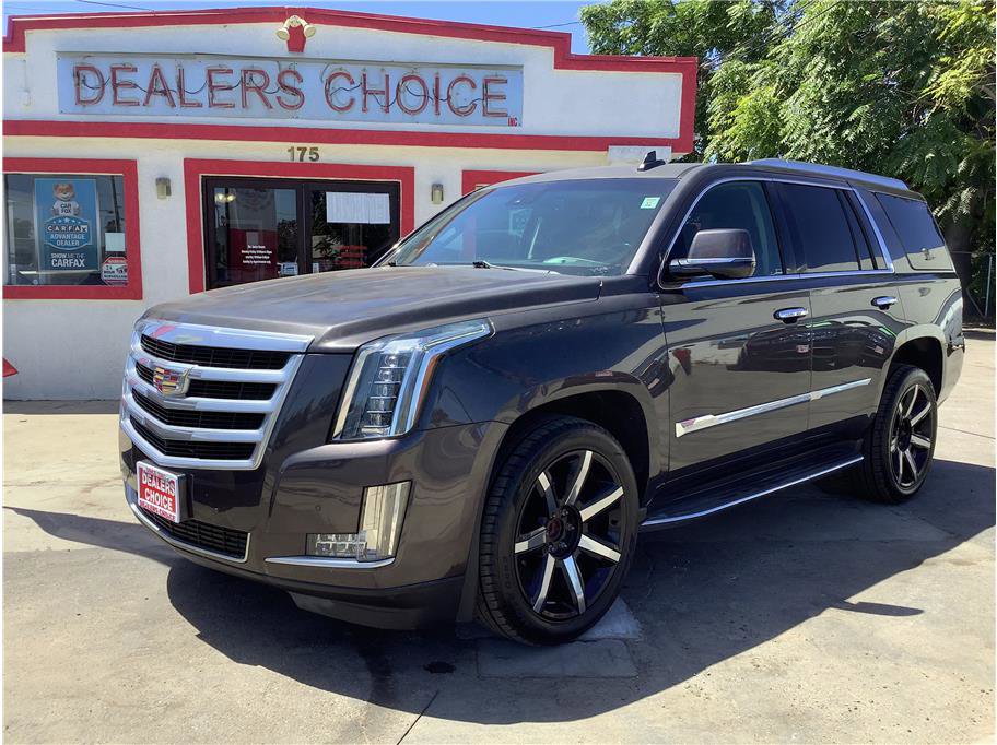 Used 2016 Cadillac Escalade Luxury RWD image 12