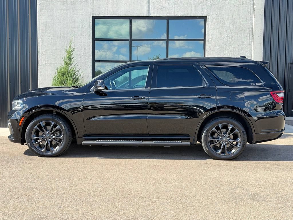 Used 2024 Dodge Durango R/T AWD/4WD image 2