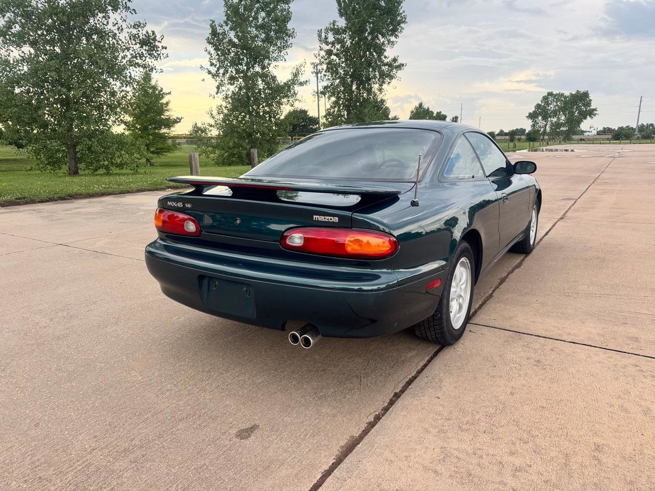 Used 1995 MAZDA MX6 FWD image 30