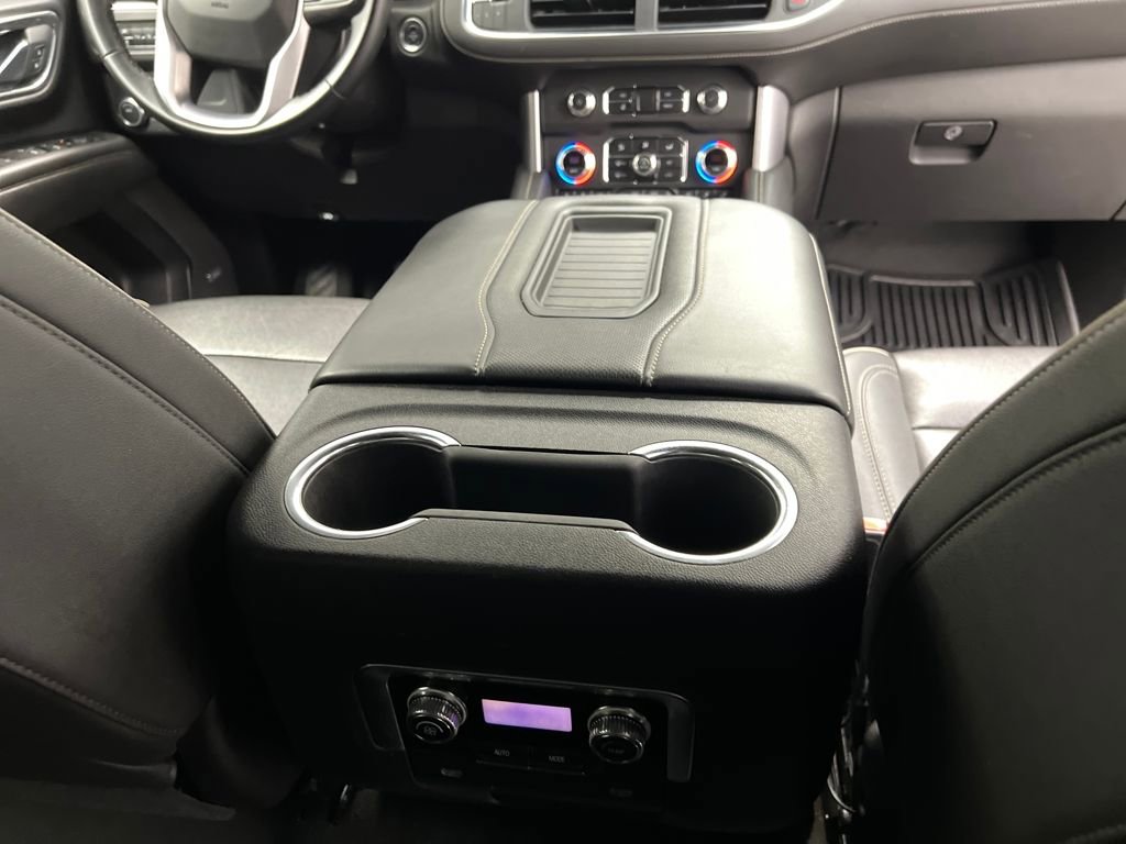 Used 2023 GMC Yukon SLT image 35